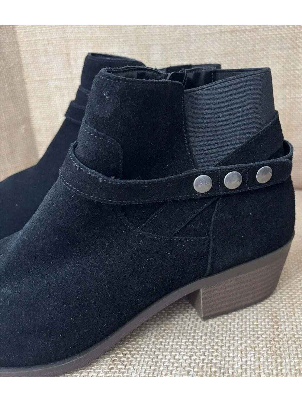 KENSIE Gemmy Women’s 10M Black Suede Booties Boots Leather